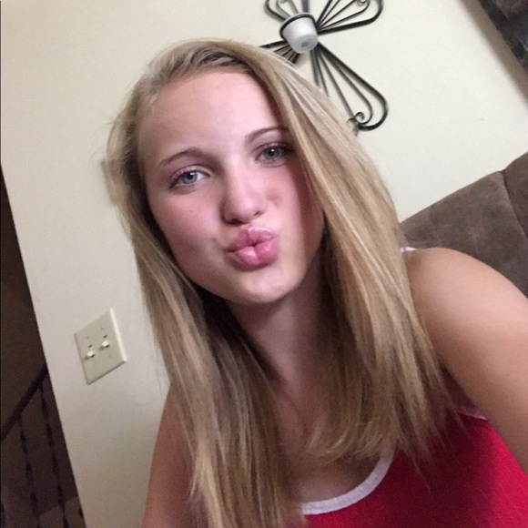 Meet your Posher, Megan - Picture 1 of 1